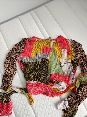 Patchwork Print Long-Sleeve Blouse in Multicolor